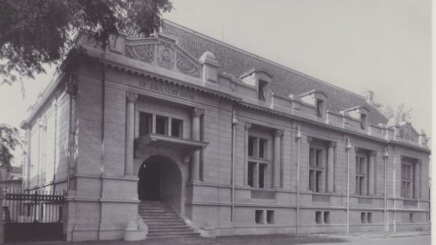 DEJAVASCHE BANK  1900